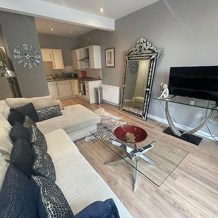 Spacious Central 2Bed Apartment 威姆斯洛 外观 照片