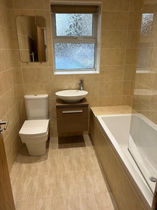 Spacious Central 2Bed Apartment 威姆斯洛 外观 照片