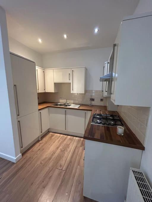 Spacious Central 2Bed Apartment 威姆斯洛 外观 照片